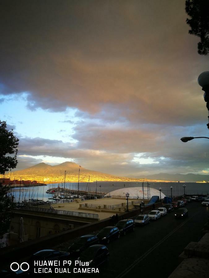 La Stanza A Parte Hotel Naples Exterior photo